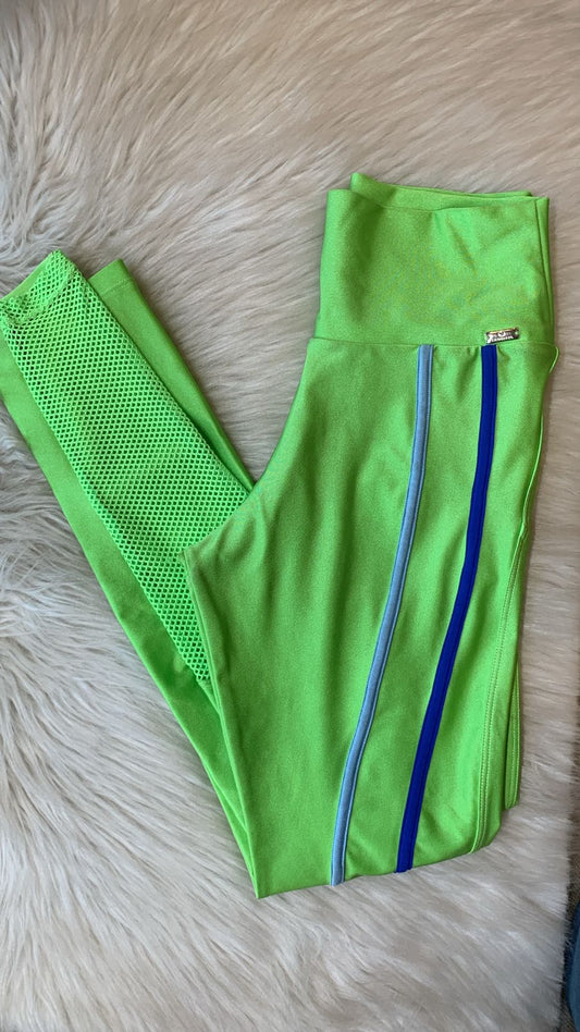 LEGGING FITNESS Caju Brasil | Verde Vibrante & Performance Moderna