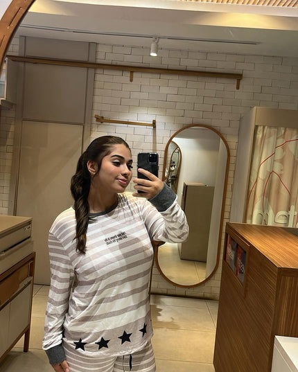 Pijama Lua Luá Listrado com Estrelas – Conforto e Elegância